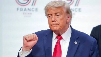 Trump demands lower prices but gasoline falls due to reduced tensions with Iran | De Último Minuto English