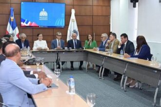 ANDECLIP lifts suspension of services to ARS Primera affiliates following agreement | De Último Minuto English