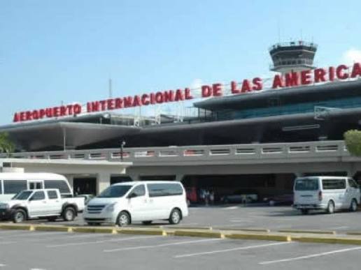 Water leak reported in an area of Las Américas International Airport | De Último Minuto English