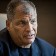 An Ecuadorian court suspends the party with which Correismo sought to run in elections | De Último Minuto English