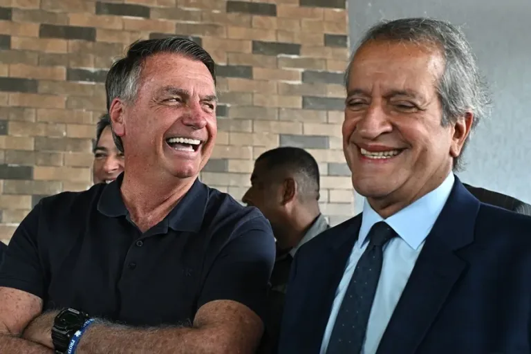 Brazilian Supreme Court blocks assets of the leader of the Bolsonaro party | De Último Minuto English