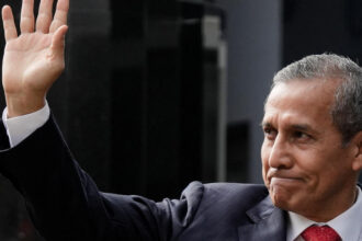 Former Peruvian President Humala, sentenced to 15 years in prison, released after his case is annulled | De Último Minuto English