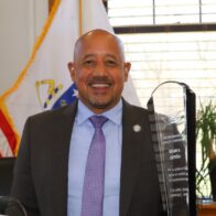 Lawrence Mayor, Brian DePeña, is released after being detained by the FBI | De Último Minuto English