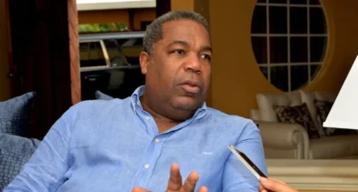 Tony Peña Guaba supports Santiago Matías' proposal to extend nightlife | De Último Minuto English