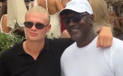 Erling Haaland shares photo with Michael Jordan during vacation