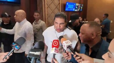 Omega El Fuerte ventures into acting as president in “Los Rechazados 2” | De Último Minuto English