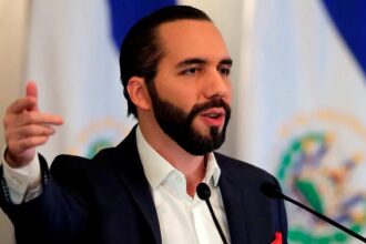 El Salvador will send 100 tons of humanitarian aid supplies to Colombia, says Bukele | De Último Minuto English