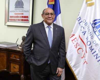 MESCyT explains who can apply for “Excellence without Barriers” | De Último Minuto English