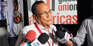 Unionists will ask President Abinader to withdraw the labor reform from Congress | De Último Minuto English