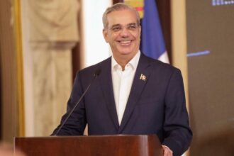 President Abinader travels to Colombia to participate in the inauguration of Abelardo de la Espriella | De Último Minuto English