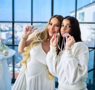 Alexandra MVP holds intimate gender reveal and hints that she is expecting a boy | De Último Minuto English