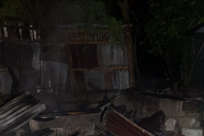 Fire reduces a home to ashes in Monte Adentro, Salcedo | De Último Minuto English