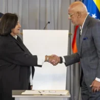 Delcy Rodríguez celebrates the “first step” in the dialogue between Chavismo and the opposition | De Último Minuto English