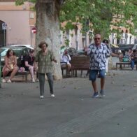 VIDEO: Senior couple went viral for dancing at Piazza Testaccio in Rome | De Último Minuto English