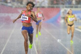 Investigation into bottle throwing during Marileidy Paulino's final in Santo Domingo 2026 | De Último Minuto English
