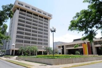 Remittances grow 6.4% and exceed US$7.3 billion through July 2026 | De Último Minuto English