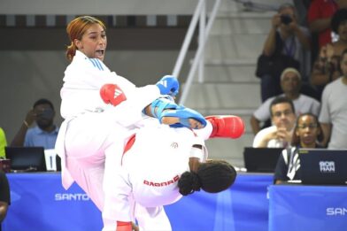 Thalía Terrero wins gold in kumite and reaffirms the dominance of Dominican karate at Santo Domingo 2026 | De Último Minuto English