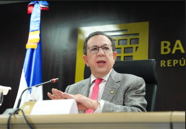 Gobernador del Banco Central de la República Dominicana, Héctor Valdez Albizu