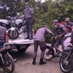 PN ocupa 15 motocicletas y apresa varias personas que participaban en carreras clandestinas - Noticias de hoy en República Dominicana | De Último Minuto
