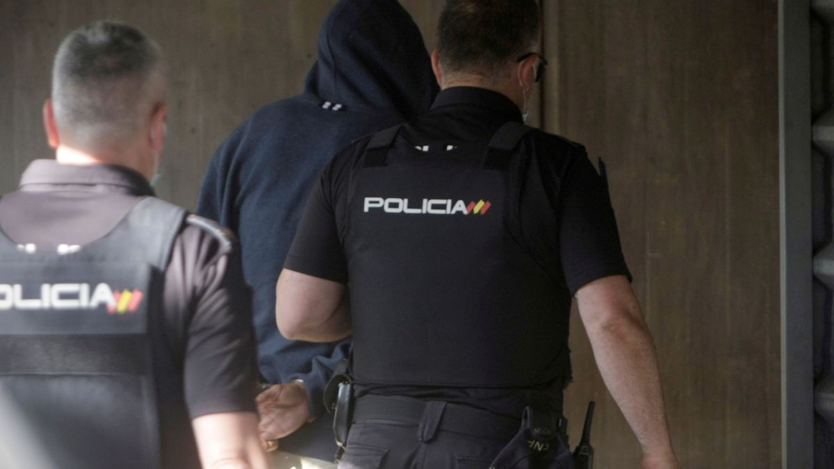 Seis detenidos, 2 de ellos menores, por un presunto crimen homófobo en España - Noticias de hoy en República Dominicana | De Último Minuto