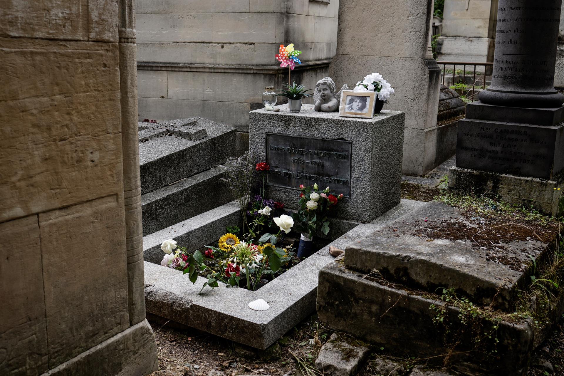 Jim Morrison: Cincuenta años de un mito perfecto - Noticias de hoy en República Dominicana | De Último Minuto
