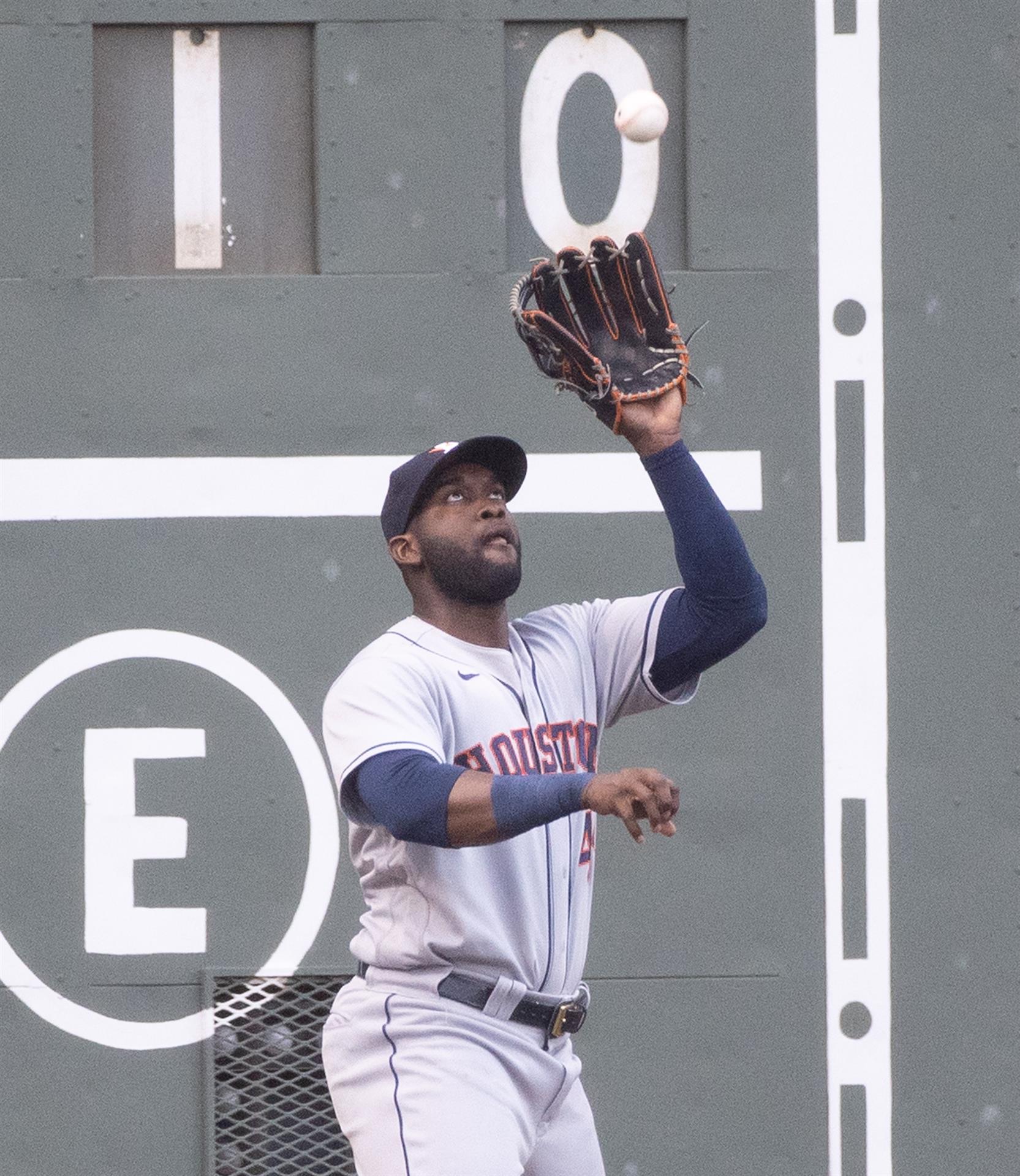 El cubano Álvarez conecta par de cuadrangulares para los Astros - Noticias de hoy en República Dominicana | De Último Minuto