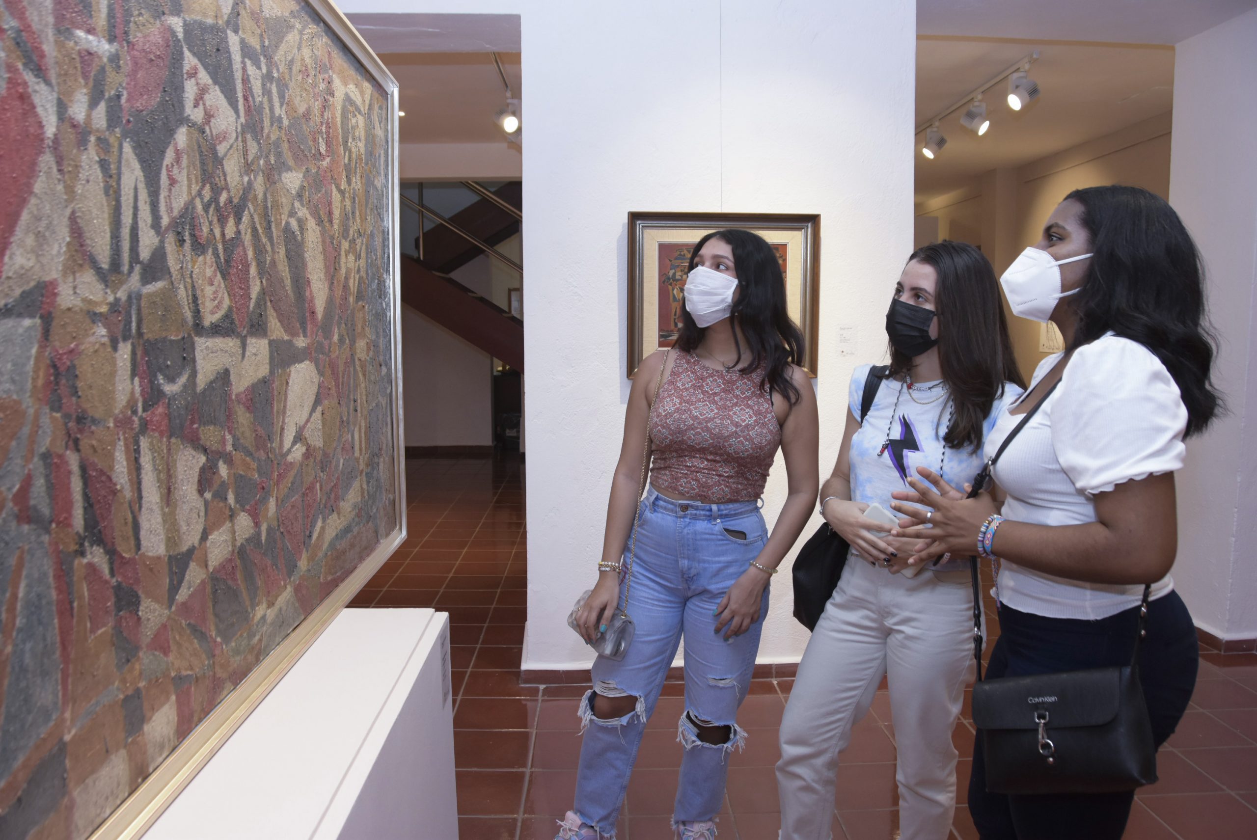 Clausuran exposición de Giudicelli con propuesta de experto para restaurar murales del artista - Noticias de hoy en República Dominicana | De Último Minuto