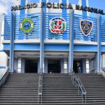 Policía persigue a hombre acusado de matar a dos mujeres en La Zurza - Noticias de hoy en República Dominicana | De Último Minuto