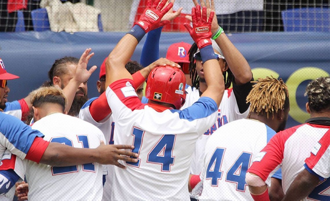Mieses y Guzmán se integran a la selección de béisbol que competirá en Tokio - Noticias de hoy en República Dominicana | De Último Minuto