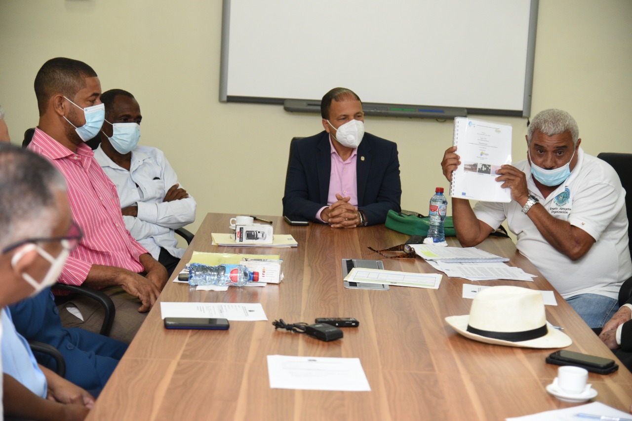 Piden reforma de CODOPESCA; urgen puesta en funcionamiento del fondo pesquero - Noticias de hoy en República Dominicana | De Último Minuto