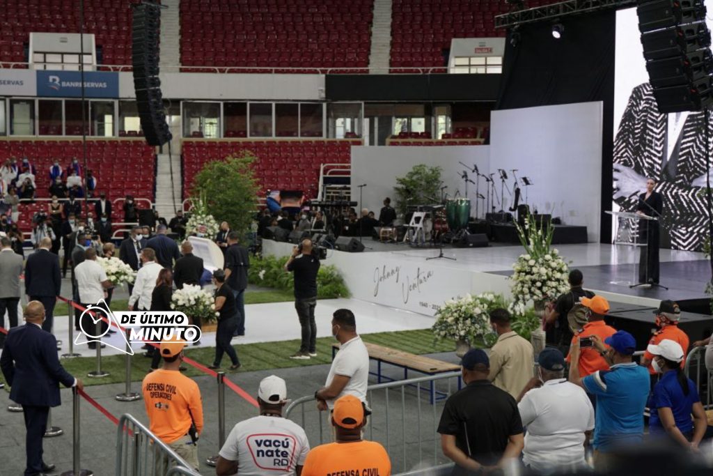 ¡Galería de fotos! Último adiós al legendario merenguero Johnny Ventura - Noticias de hoy en República Dominicana | De Último Minuto