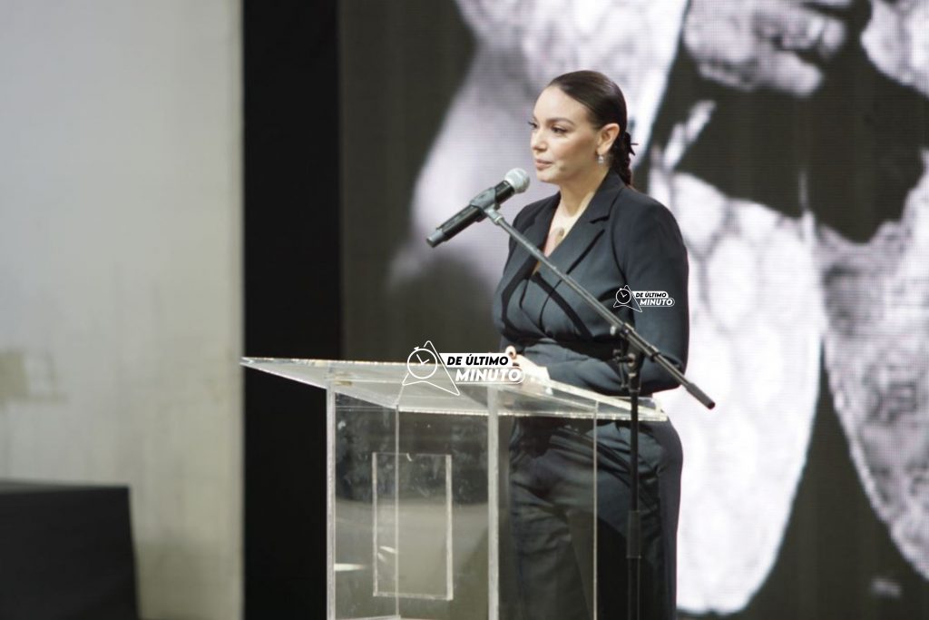 ¡Galería de fotos! Último adiós al legendario merenguero Johnny Ventura - Noticias de hoy en República Dominicana | De Último Minuto