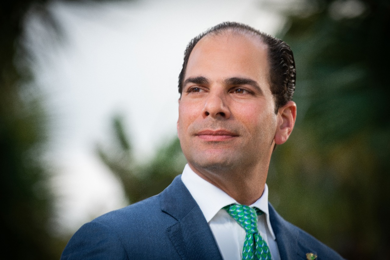 Frank Elías Rainieri es el nuevo presidente y CEO del Grupo Punta cana - Noticias de hoy en República Dominicana | De Último Minuto