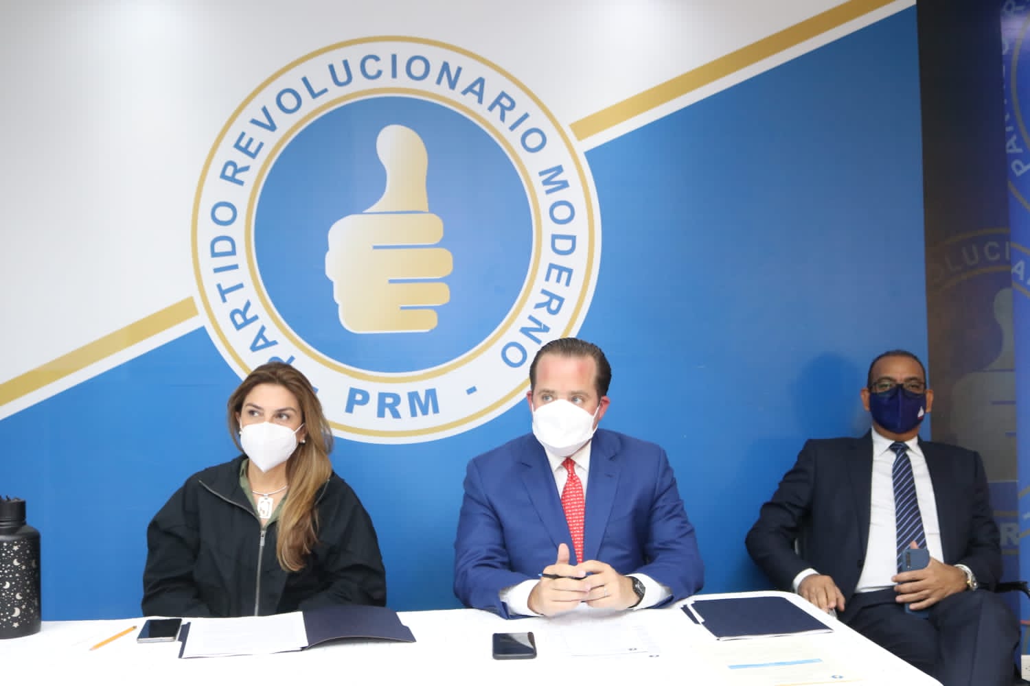 PRM presenta informe de dirigentes a Dirección Ejecutiva - Noticias de hoy en República Dominicana | De Último Minuto
