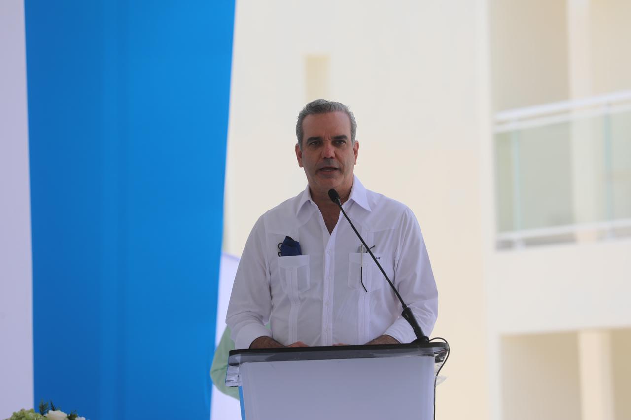 Abinader viajará este viernes a Cotuí; sábado y domingo a SFM y Santiago - Noticias de hoy en República Dominicana | De Último Minuto