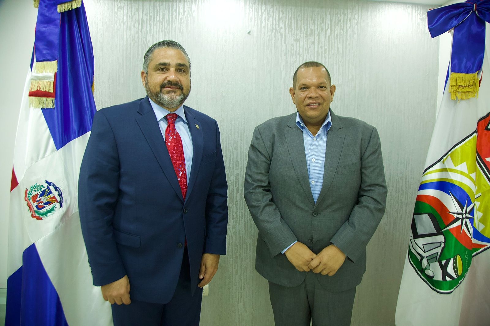 Alcaldía de SDN y la JCE socializan sobre la instalación de un centro regional en ese municipio - Noticias de hoy en República Dominicana | De Último Minuto