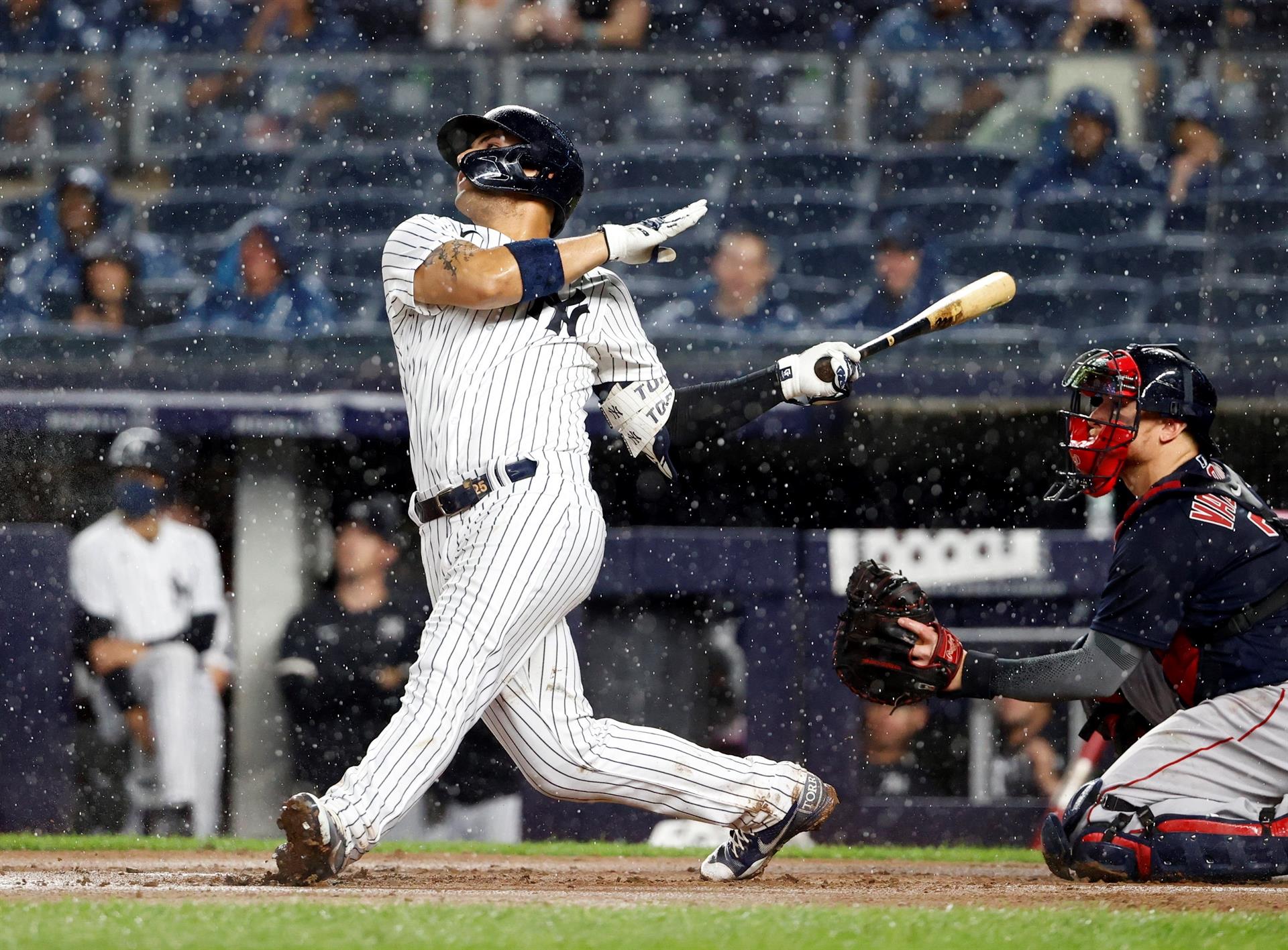 Sánchez y Torres conectan jonrones seguidos para los Yanquis - Noticias de hoy en República Dominicana | De Último Minuto