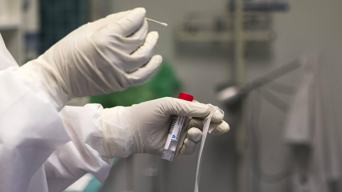 Notifican 885 contagios de covid-19 mientras sigue la mejoría en hospitales - Noticias de hoy en República Dominicana | De Último Minuto