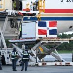 Llegan al país 163,200 dosis de vacunas contra el COVID-19 - Noticias de hoy en República Dominicana | De Último Minuto