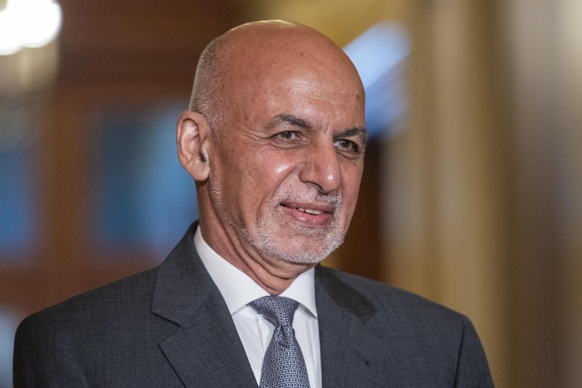 Emiratos Árabes Unidos confirma que Ghani se ha refugiado en su territorio - Noticias de hoy en República Dominicana | De Último Minuto