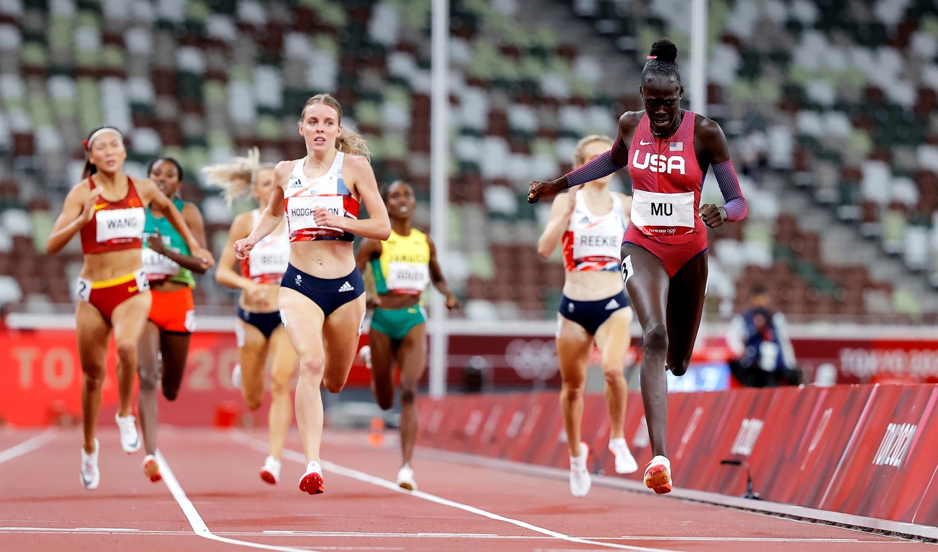Joven de 19 años hace historia al ganar oro en los 800 metros - Noticias de hoy en República Dominicana | De Último Minuto