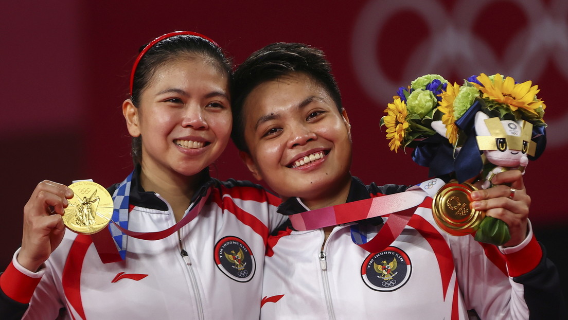 Los curiosos premios que recibirán las heroínas de Indonesia tras ganar oro en Tokio - Noticias de hoy en República Dominicana | De Último Minuto