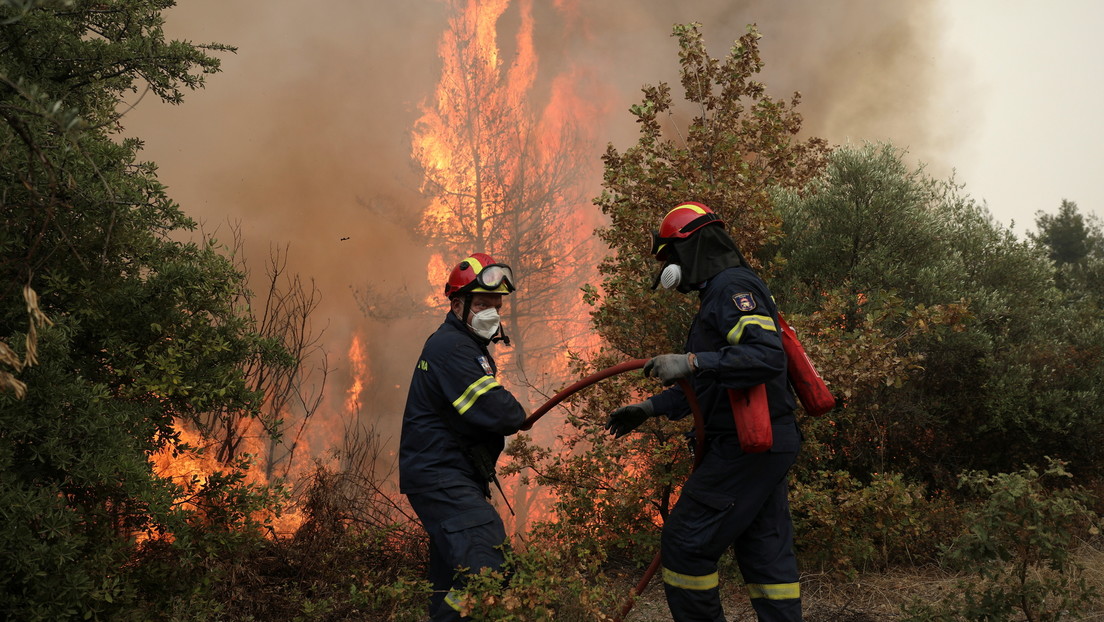 Un adolescente griego se confiesa autor de 9 incendios porque le "gustaba ver llamas y humo" - Noticias de hoy en República Dominicana | De Último Minuto