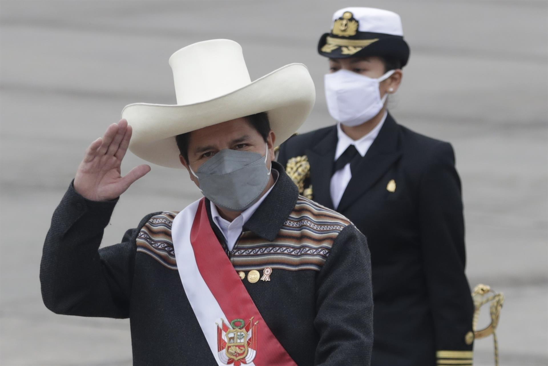 Castillo, el presidente de Perú con la mayor desaprobación al iniciar mandato - Noticias de hoy en República Dominicana | De Último Minuto