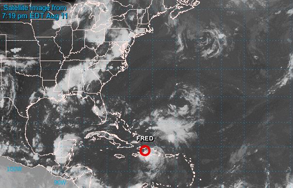 Fred pierde intensidad y se convierte en depresión tropical