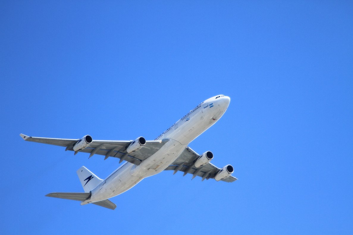 Rusia elimina restricciones en flujo aéreo con RD para vuelos regulares y chárter - Noticias de hoy en República Dominicana | De Último Minuto