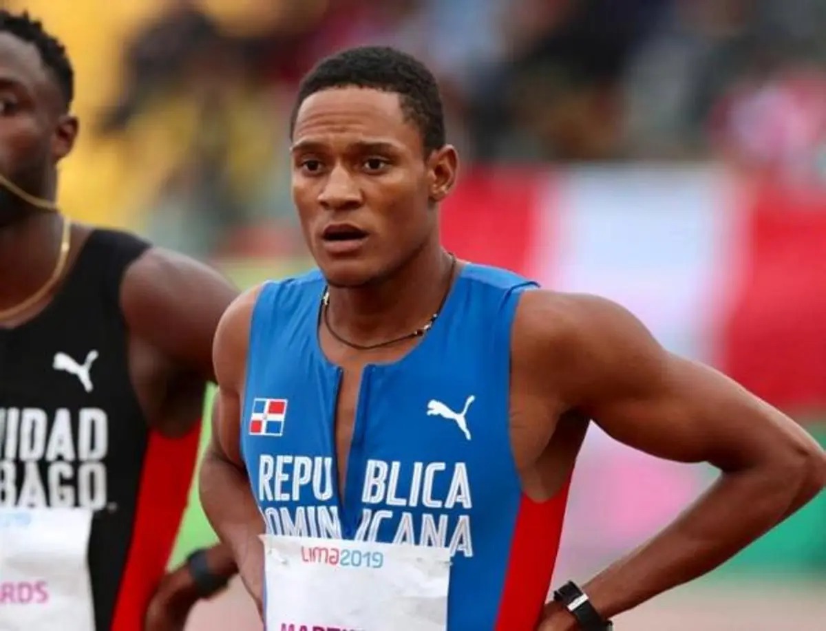 Yancarlos Martínez no logra avanzar a final de 200 metros planos - Noticias de hoy en República Dominicana | De Último Minuto