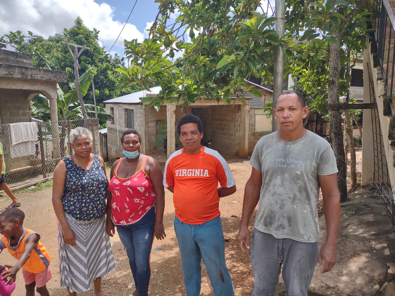 Criadores de cerdo en Sánchez Ramírez reaccionan ante sacrificio de animales por peste porcina - Noticias de hoy en República Dominicana | De Último Minuto