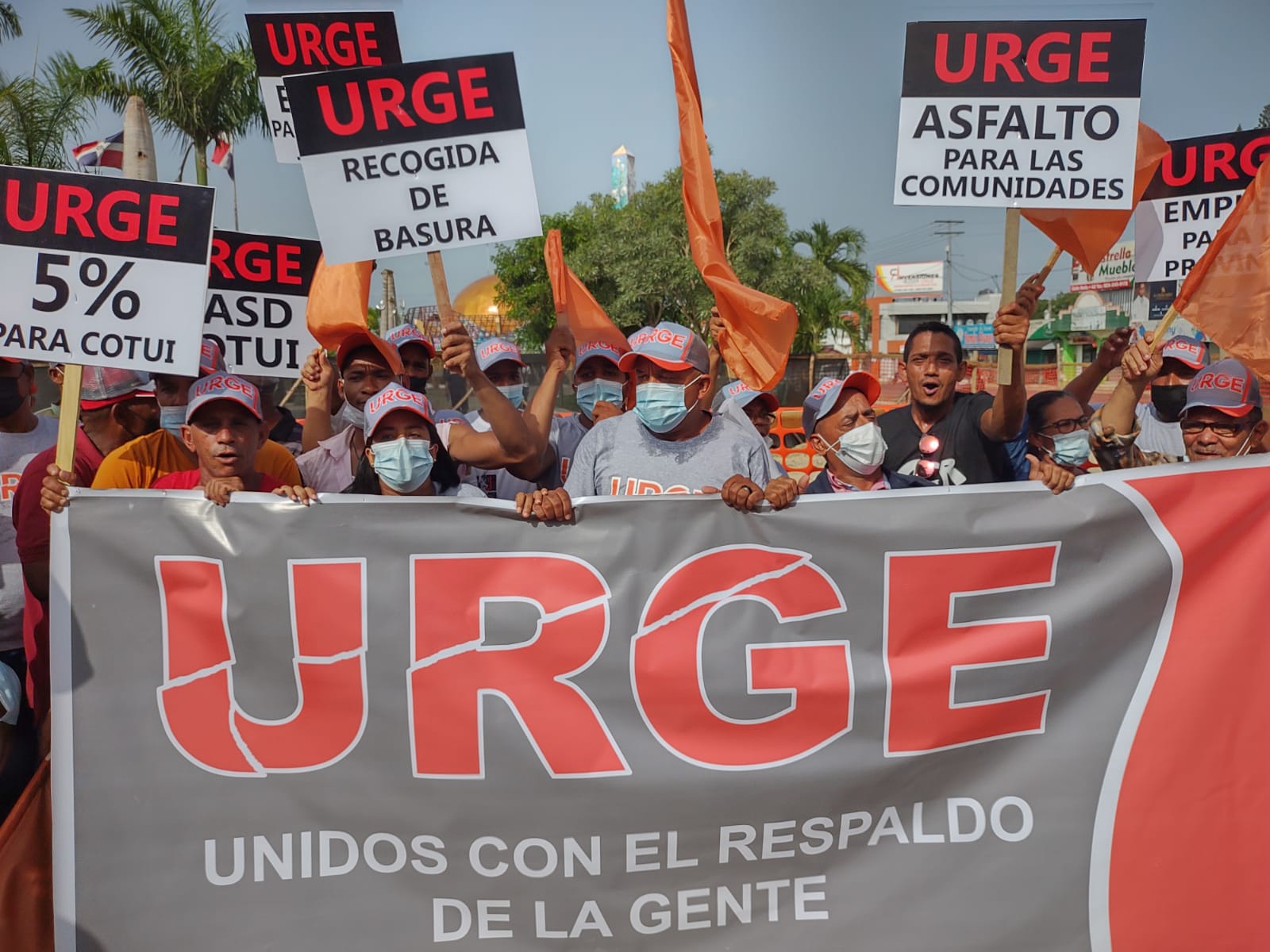 Juramentan movimiento independiente en Sánchez Ramírez denominado URGE - Noticias de hoy en República Dominicana | De Último Minuto