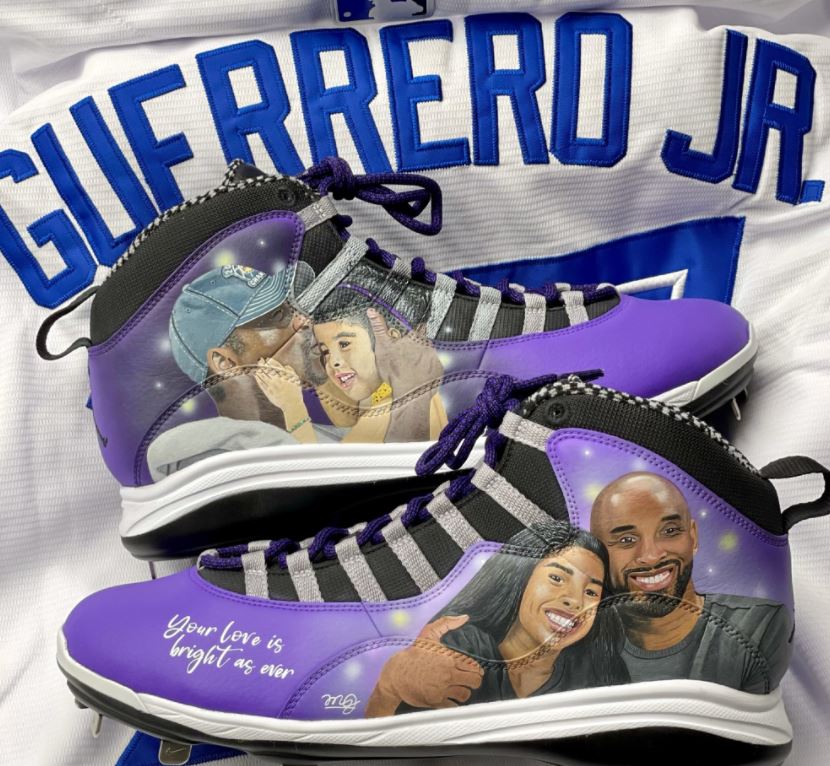 Vladimir Guerrero Jr. le rinde tributo a Kobe Bryant con tenis personalizados